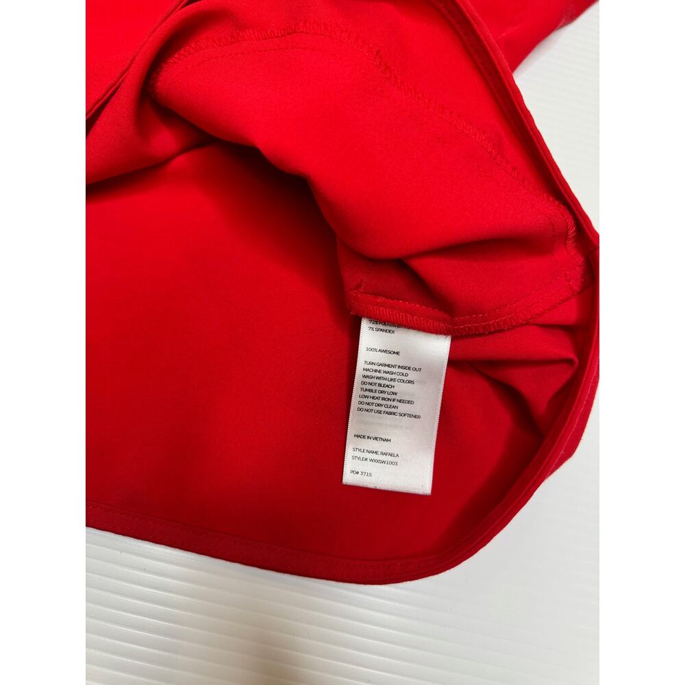 FIGS Rafaela Oversized Scrub Top Women's XS Pop Red Limited Edition Medical Rare - Picture 8 of 11